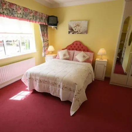 Maple House Bed & Breakfast Galway